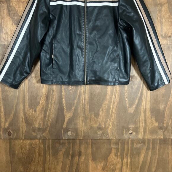 Whispering Smith Mens Jacket Black Stripes Full Zip Faux Leather Motorcycle XL - Picture 3 of 11
